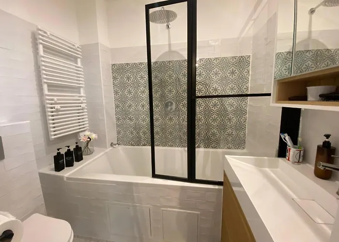아파트 Calm & Charming Atelier In 파리